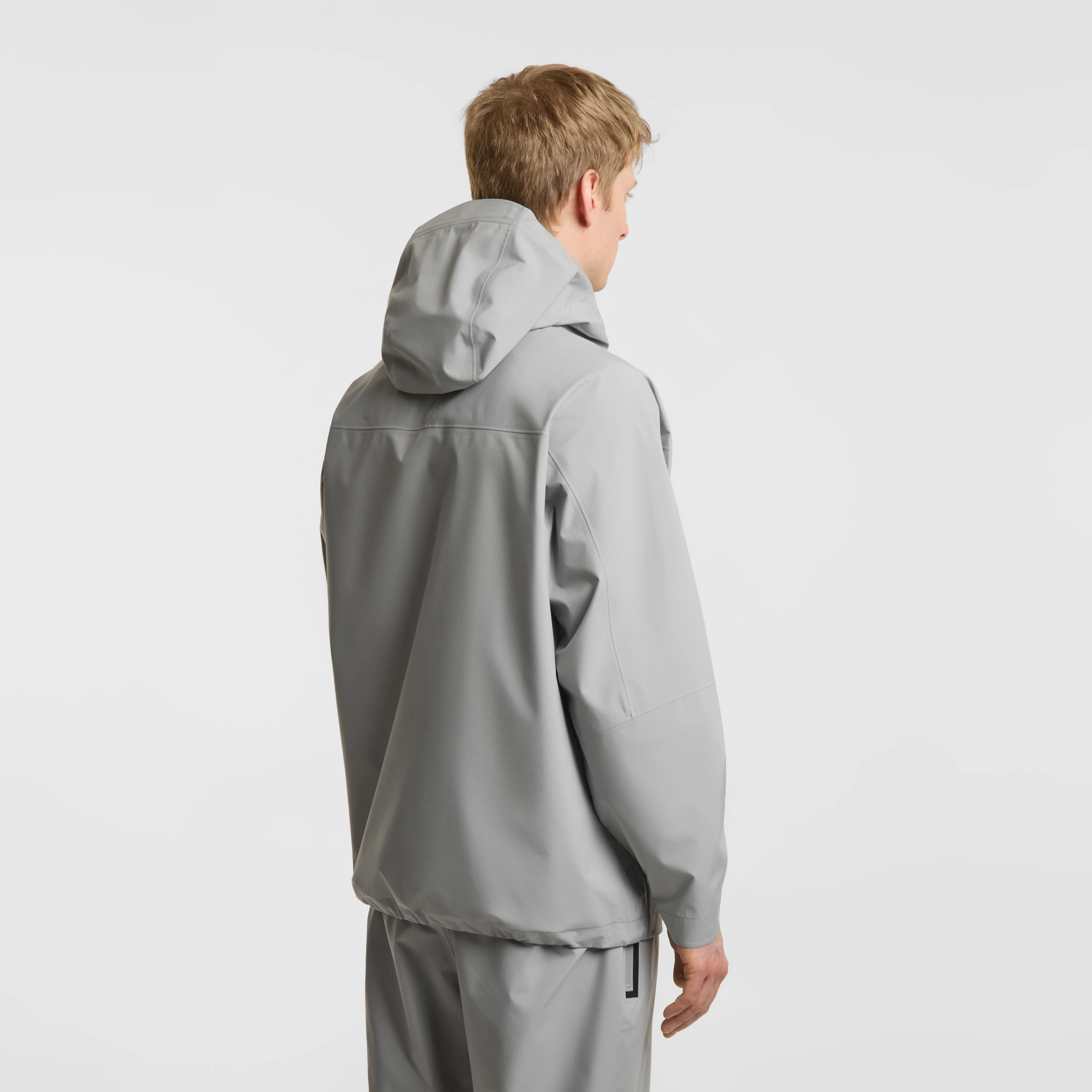 Aðalvík Packable Rain Jacket - Image 3