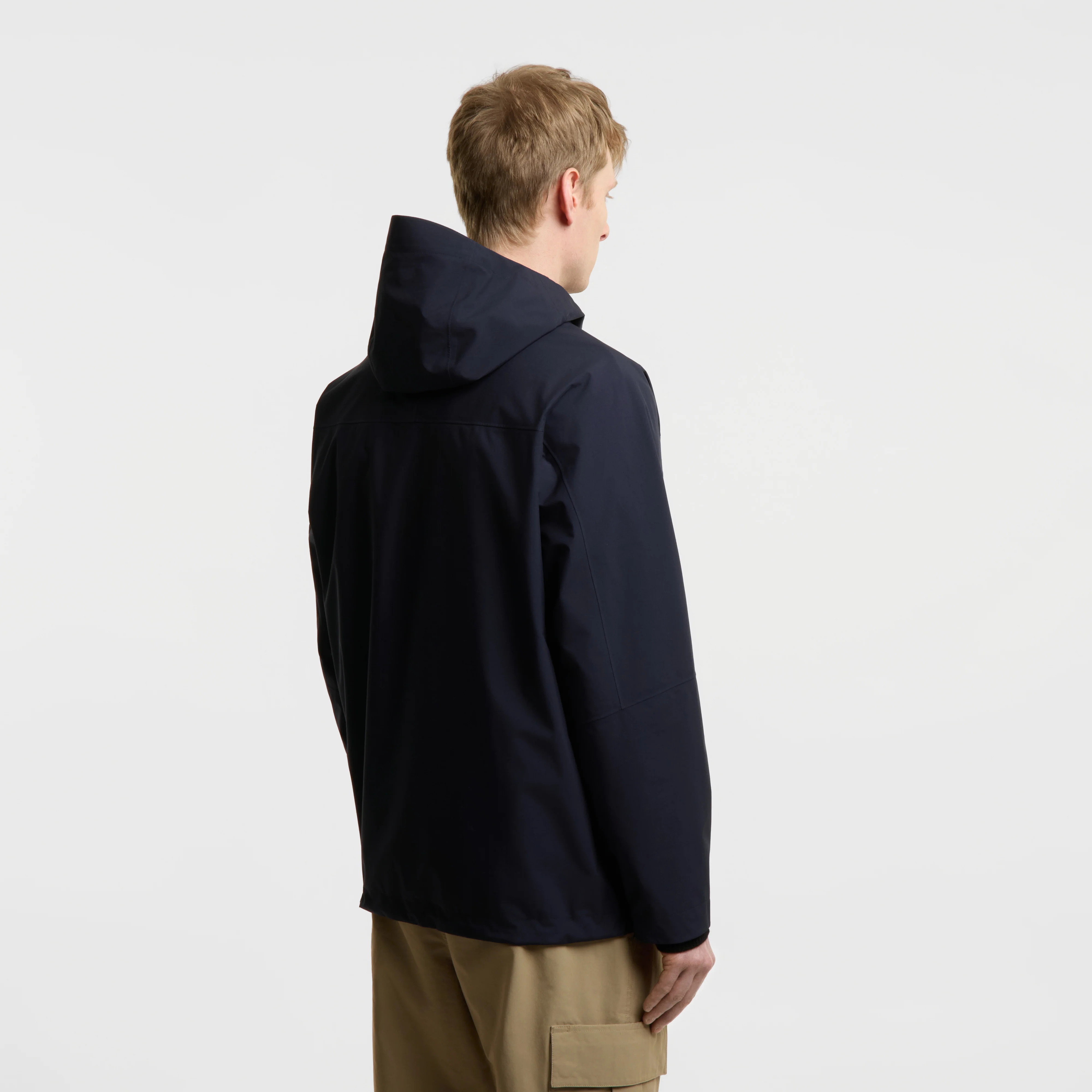 Aðalvík Packable Rain Jacket - Image 3