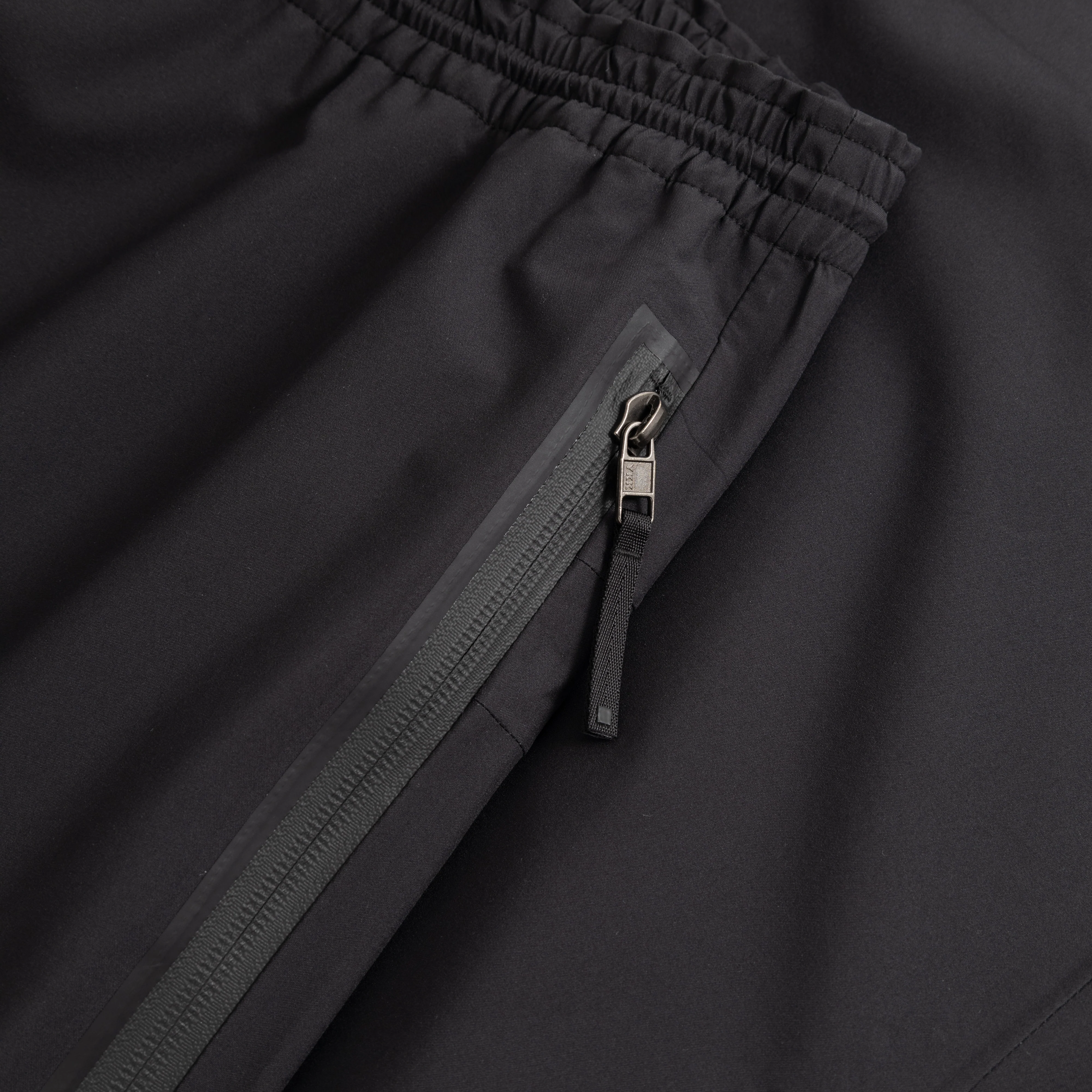 Aðalvík Packable Rain Pants - Image 6