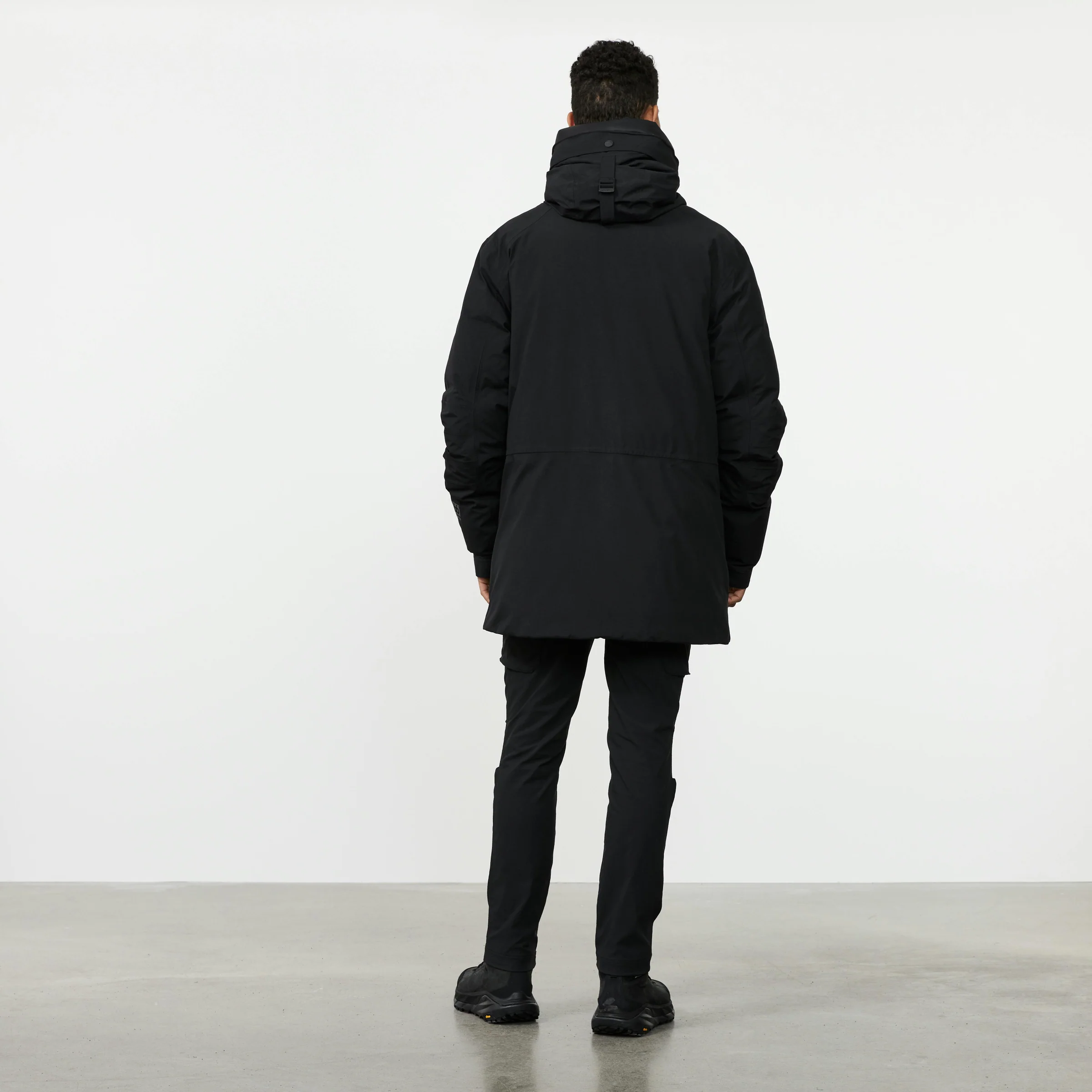 Men's Drangajökull Gore-Tex Down Parka - Image 8