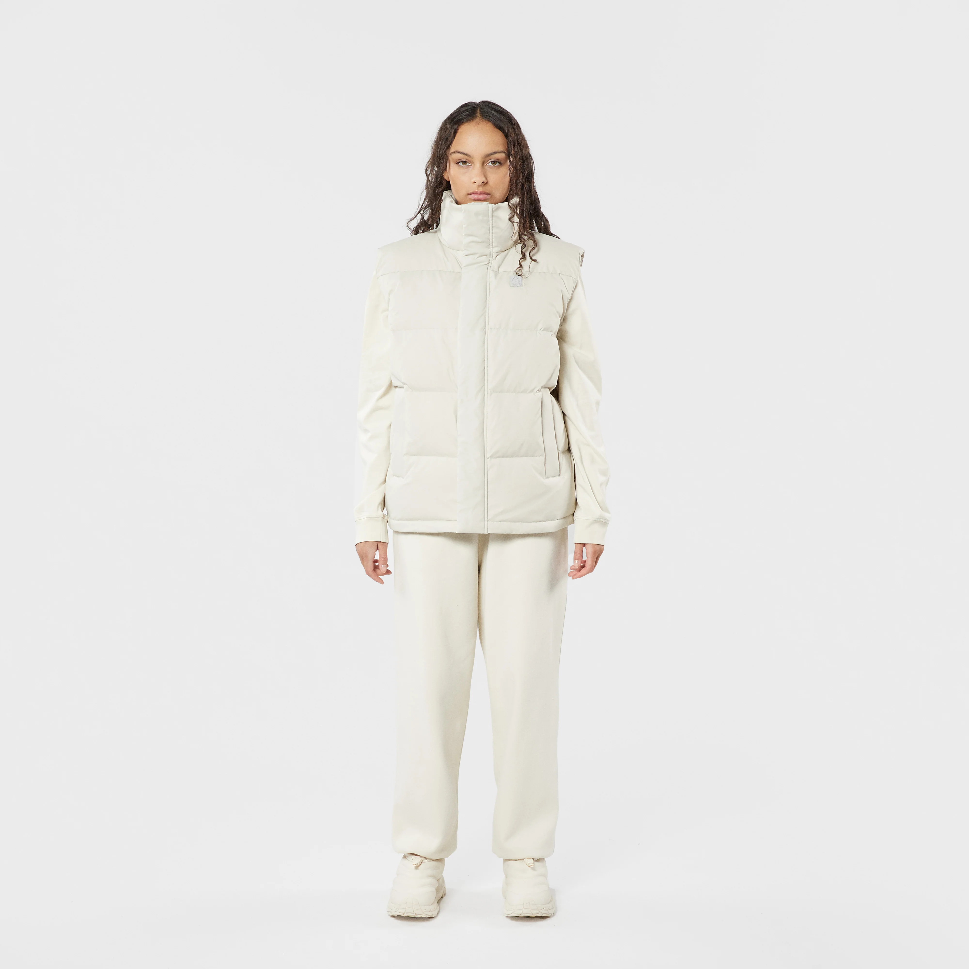 Dyngja Down Vest - Image 3