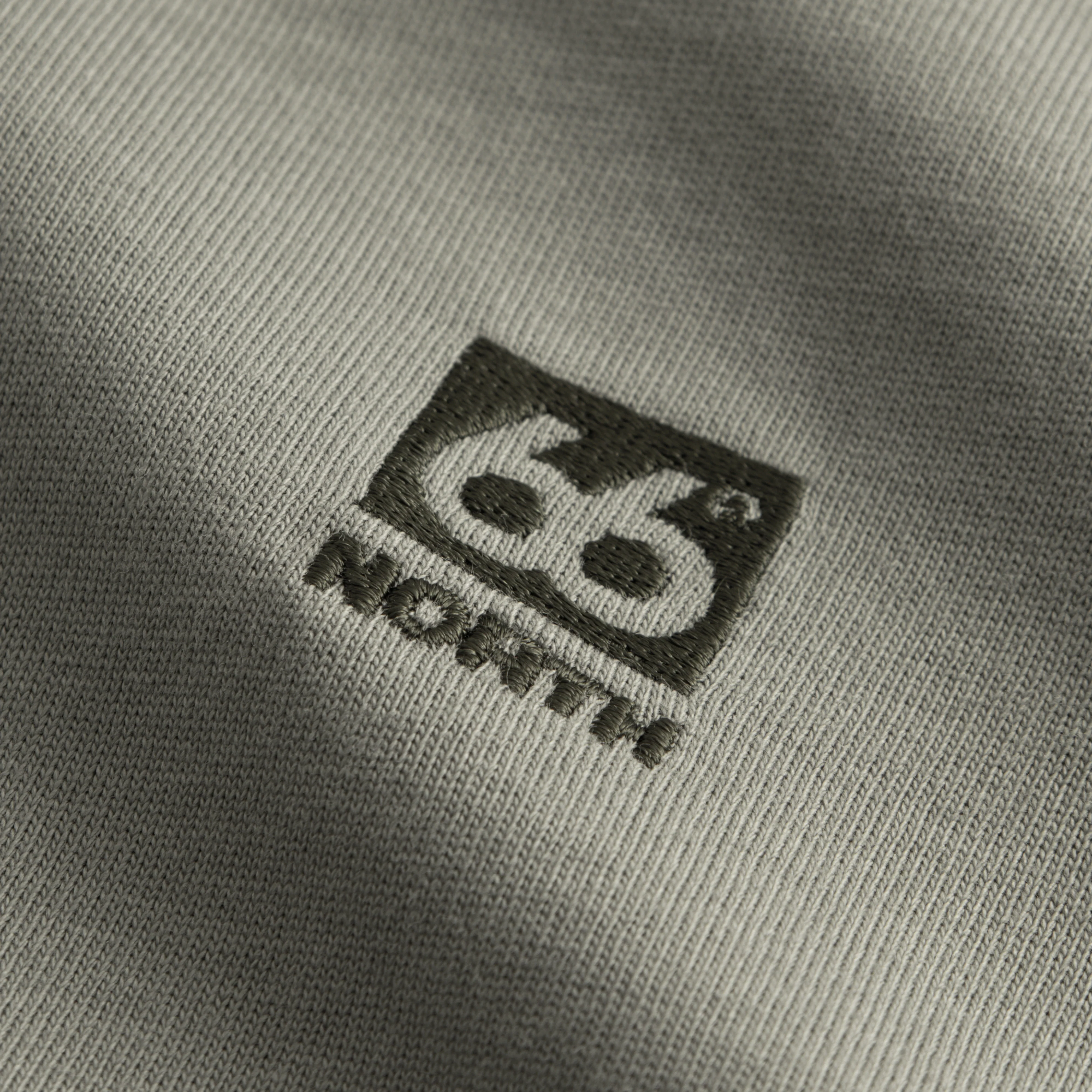 Dyngja Longsleeve - Image 6