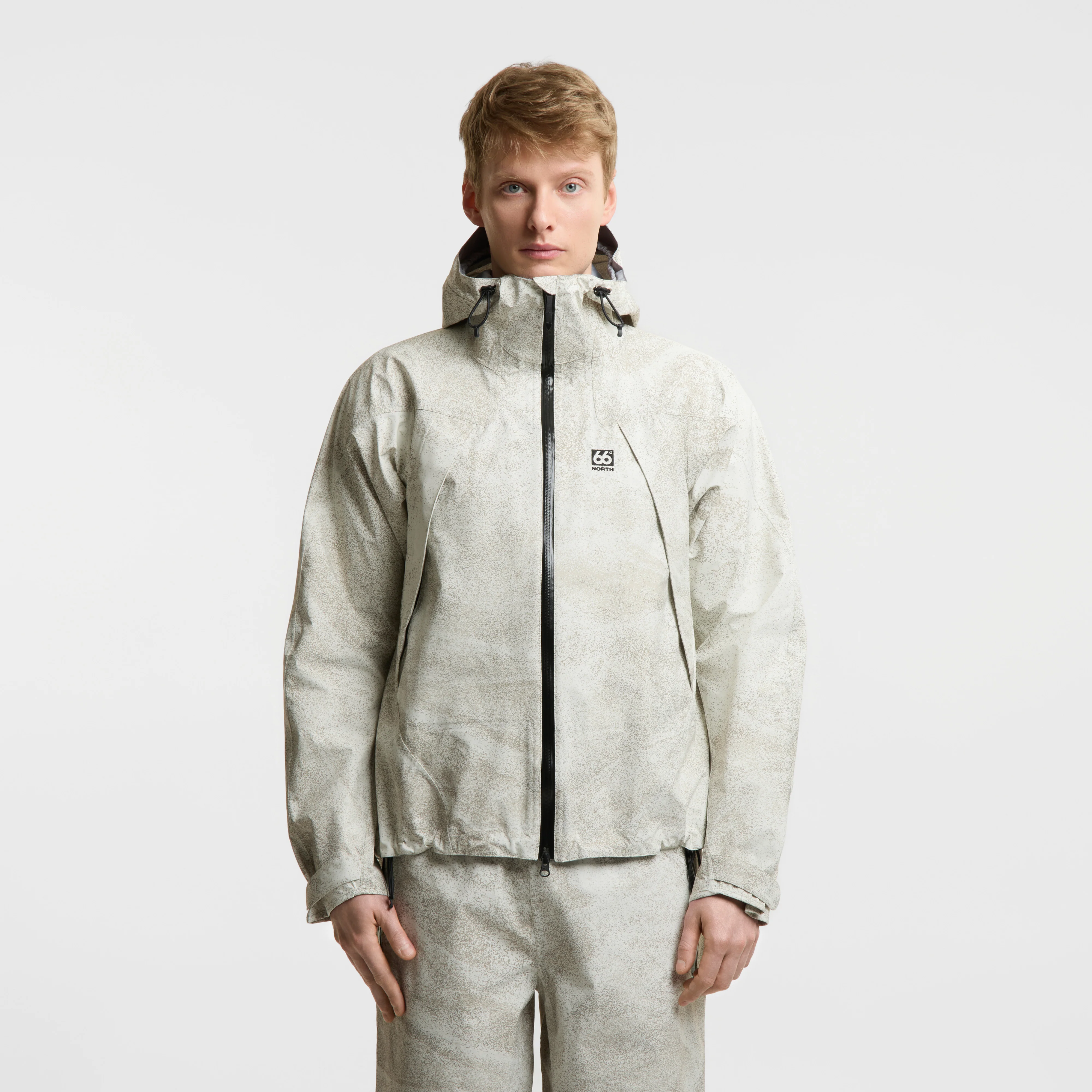 Dyngja Shell Jacket
