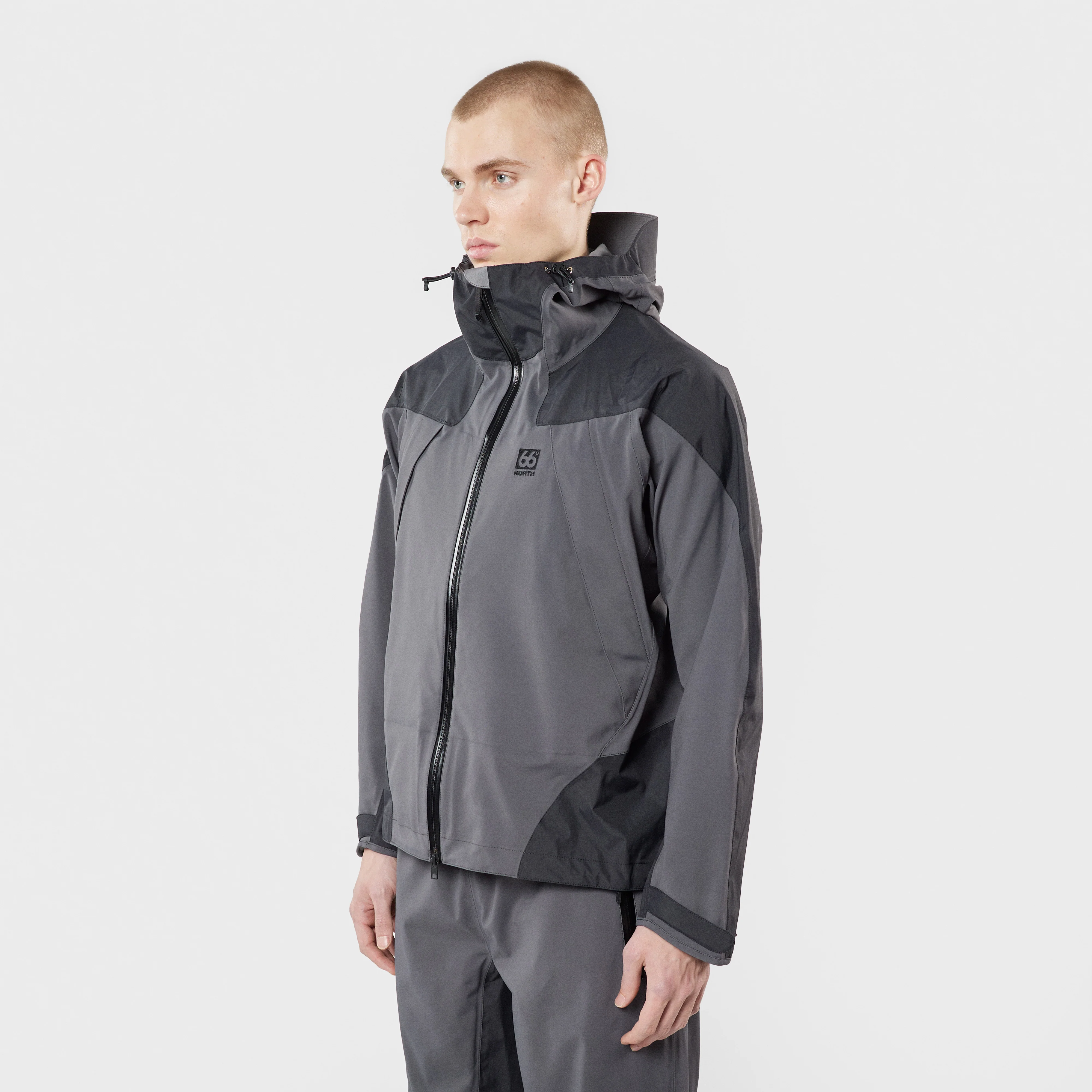 Dyngja Shell Jacket - Image 3