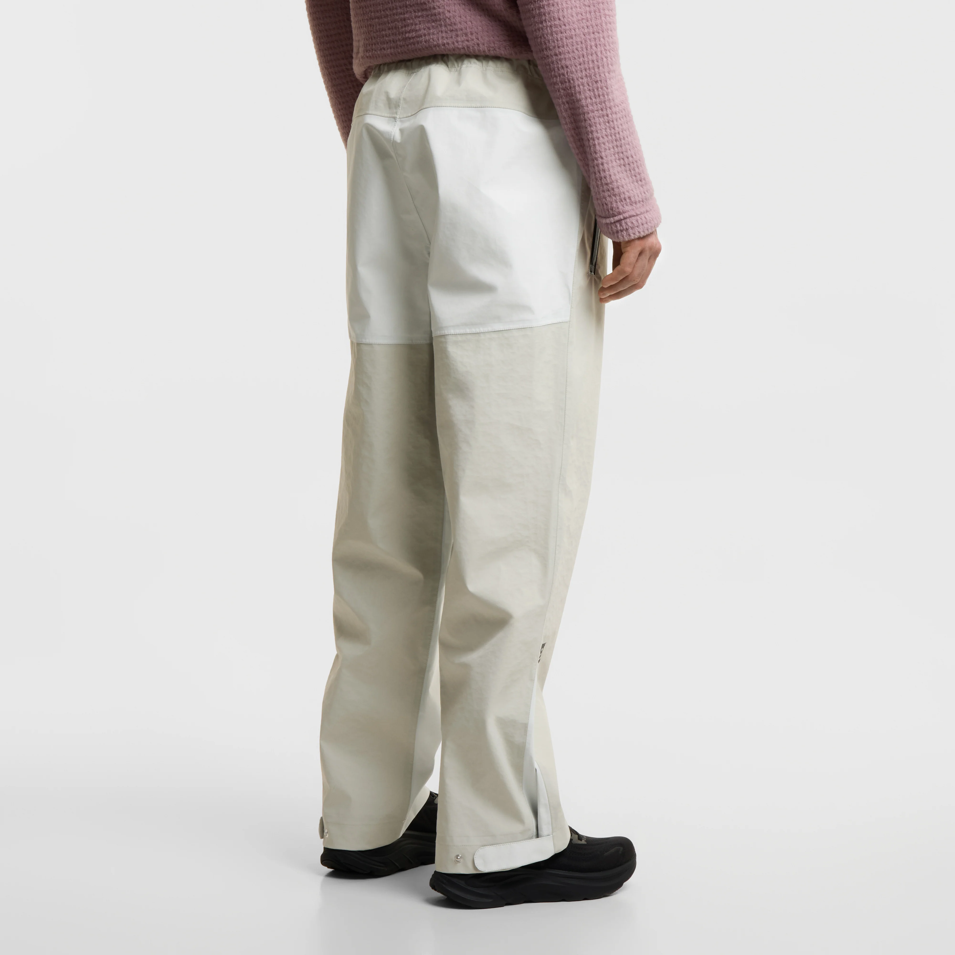 Dyngja Shell Pants - Image 2