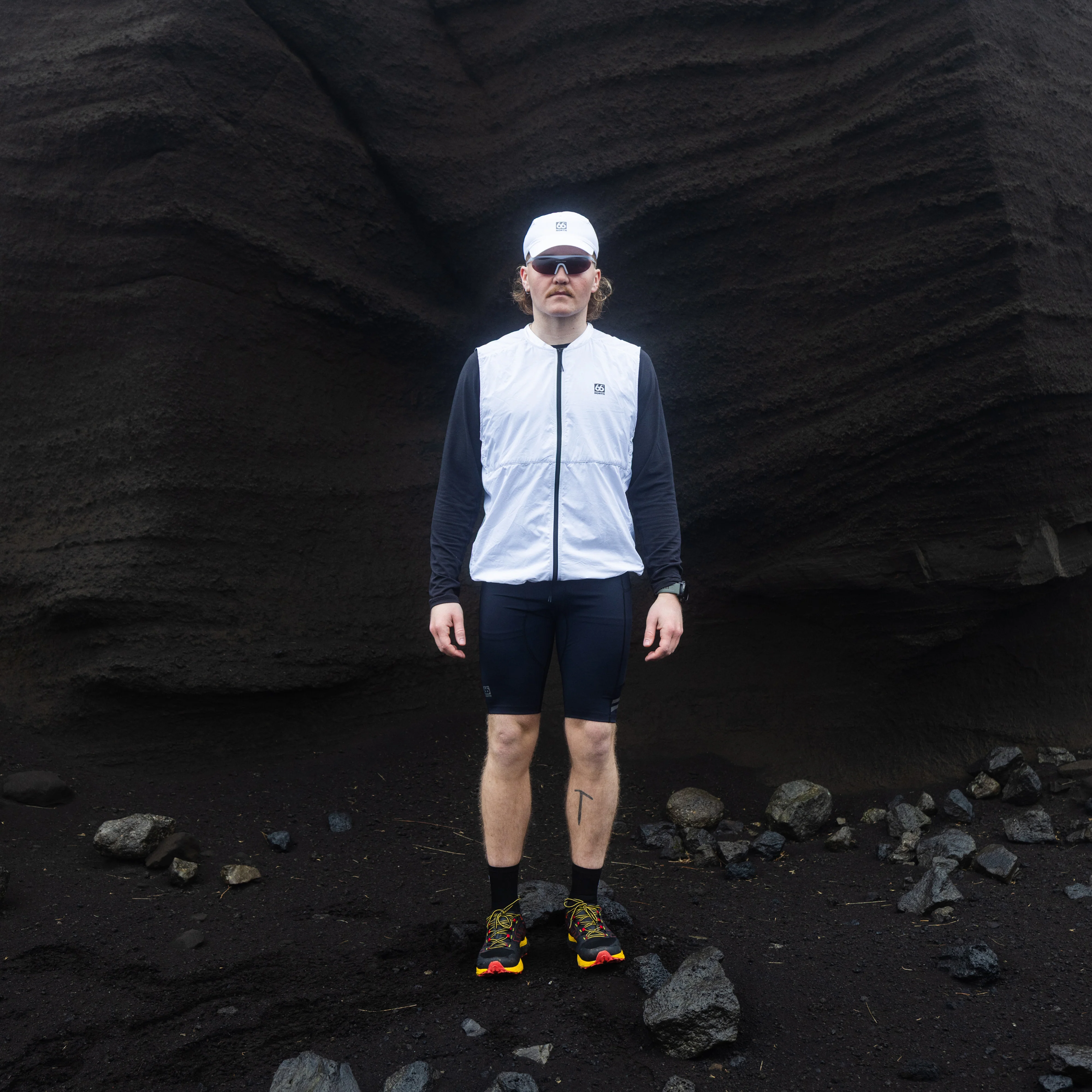 Men's Helgafell Vest - Image 2