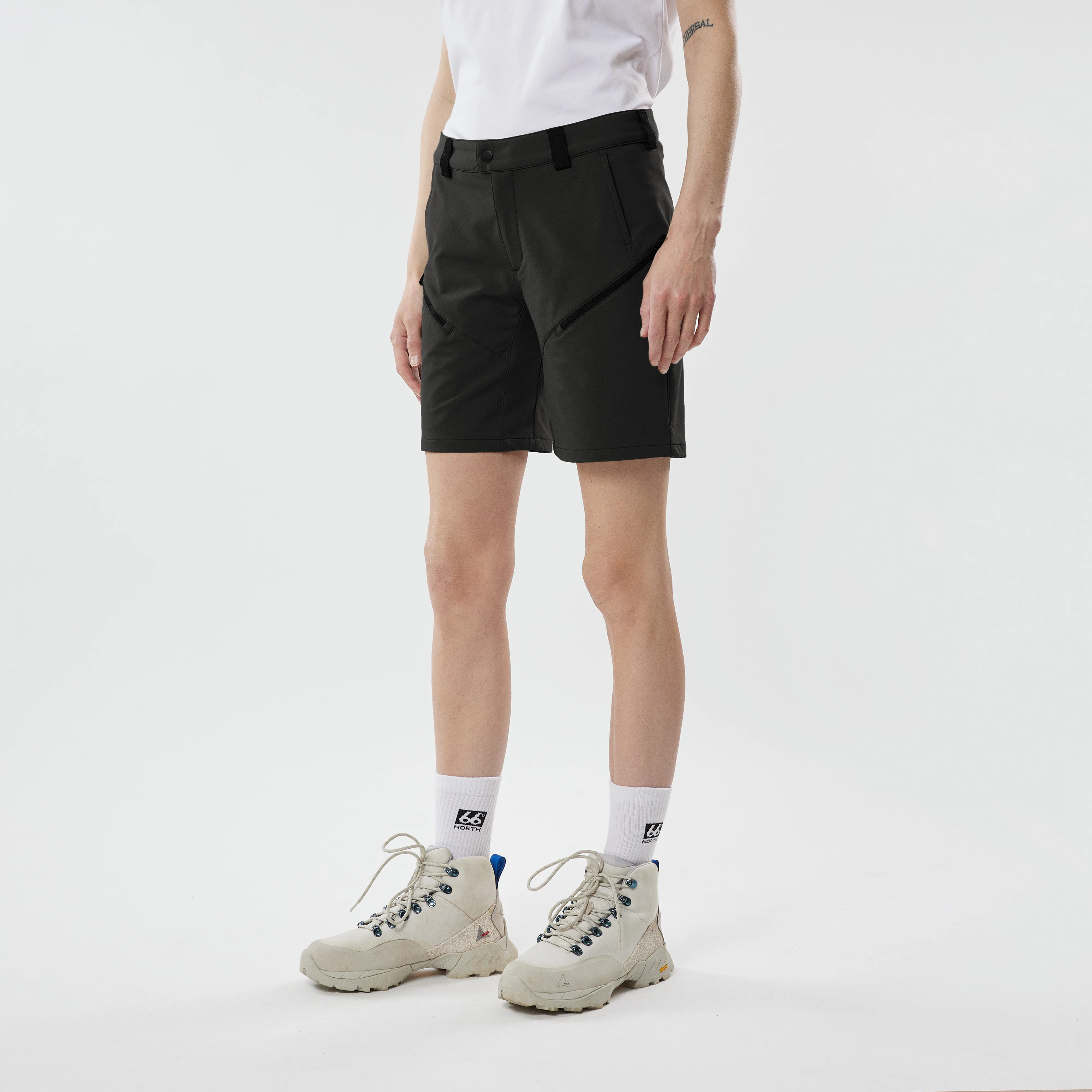 Women's Hengill Shorts - Image 4
