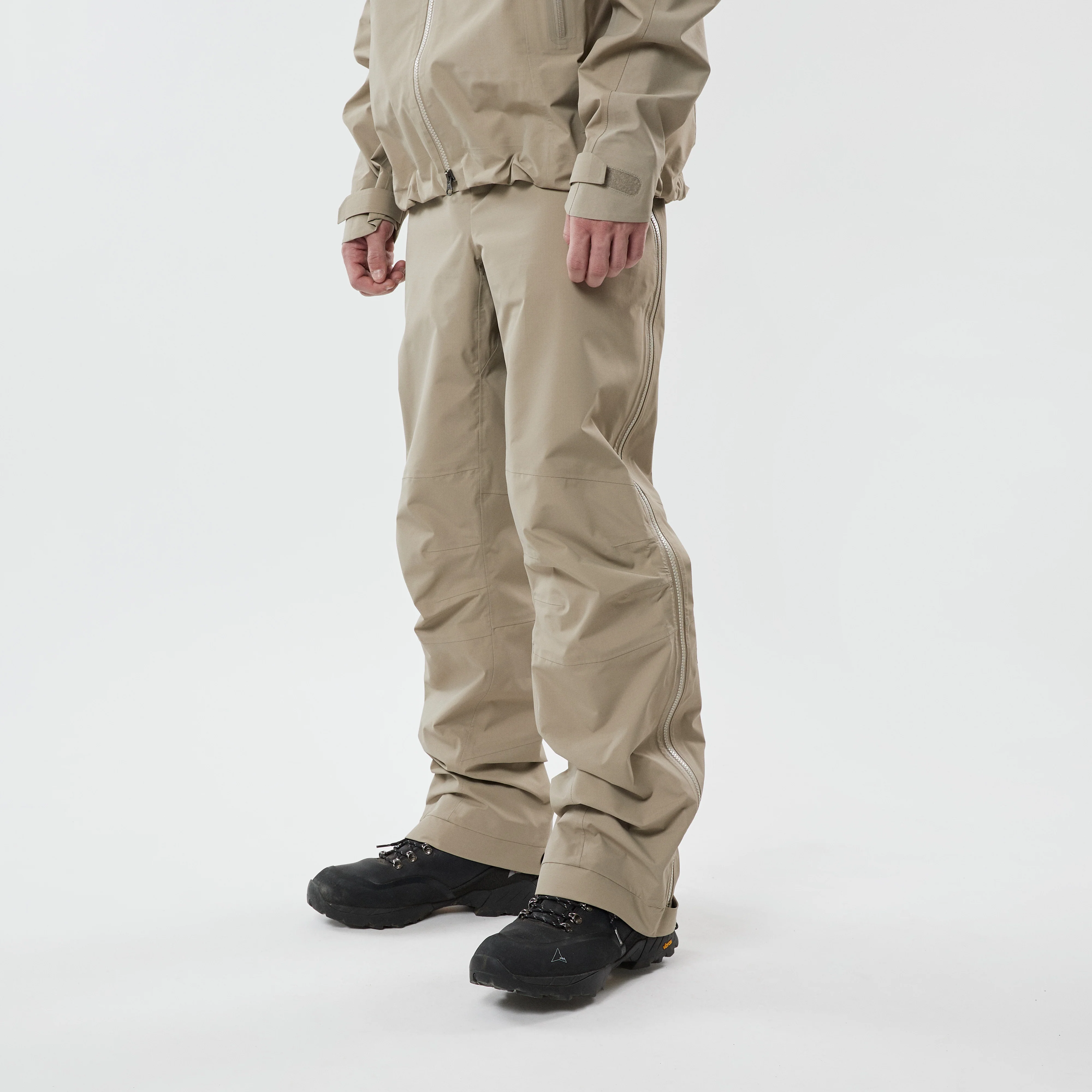 Hornstrandir Gore-Tex Pro Pants - Image 3