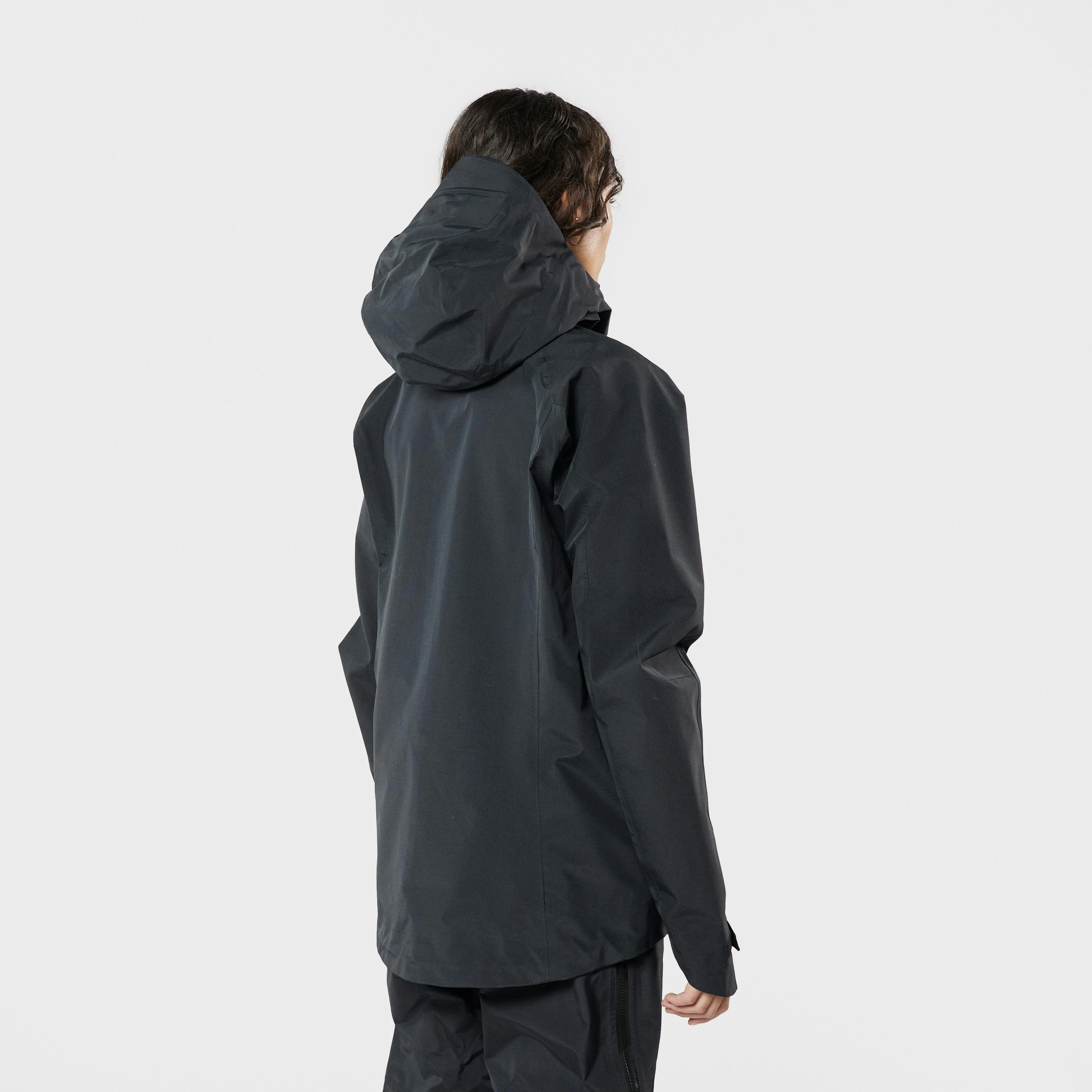 Women's Hornstrandir Gore-Tex Pro Jacket - Image 11