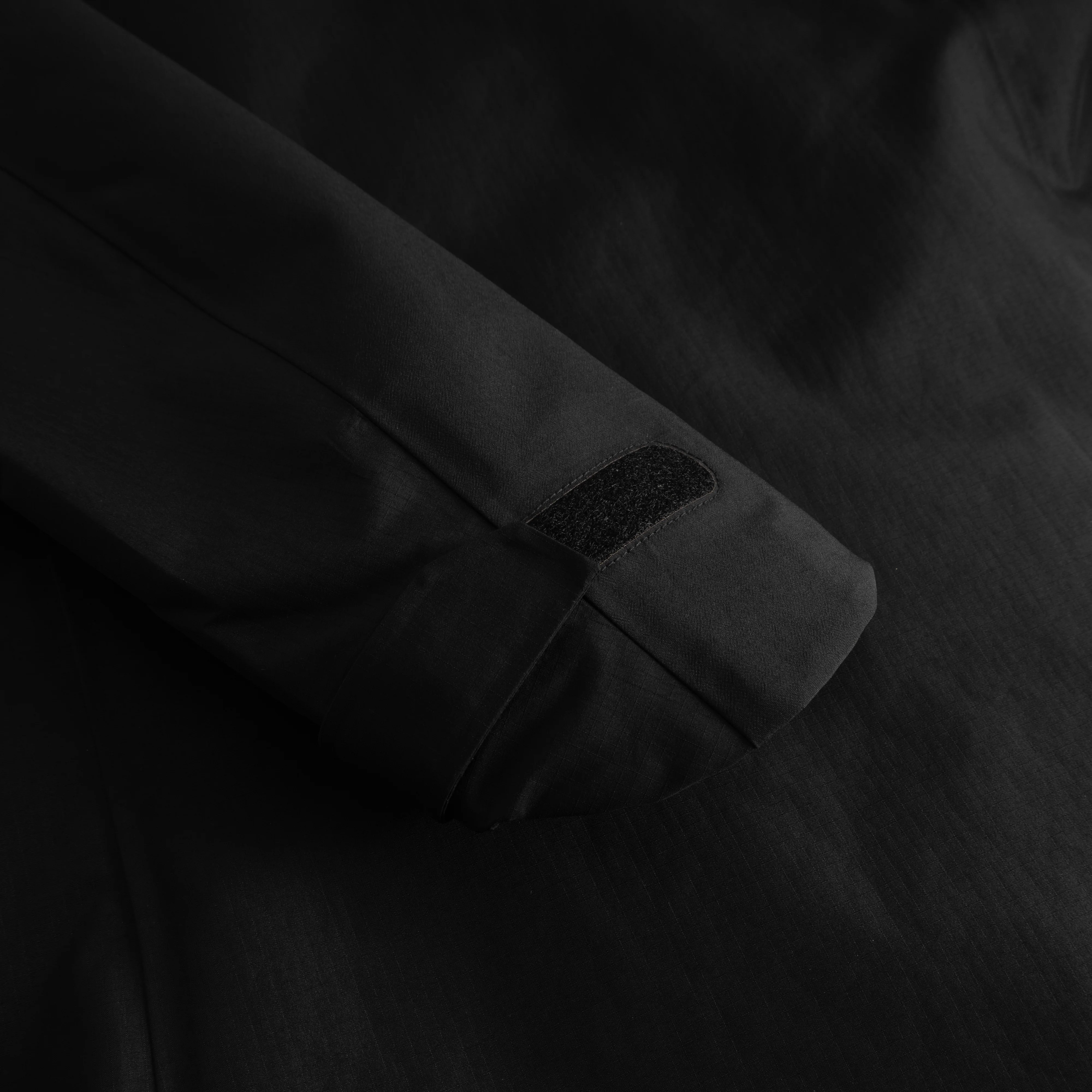 Women's Hornstrandir Gore-Tex Pro Jacket - Image 7