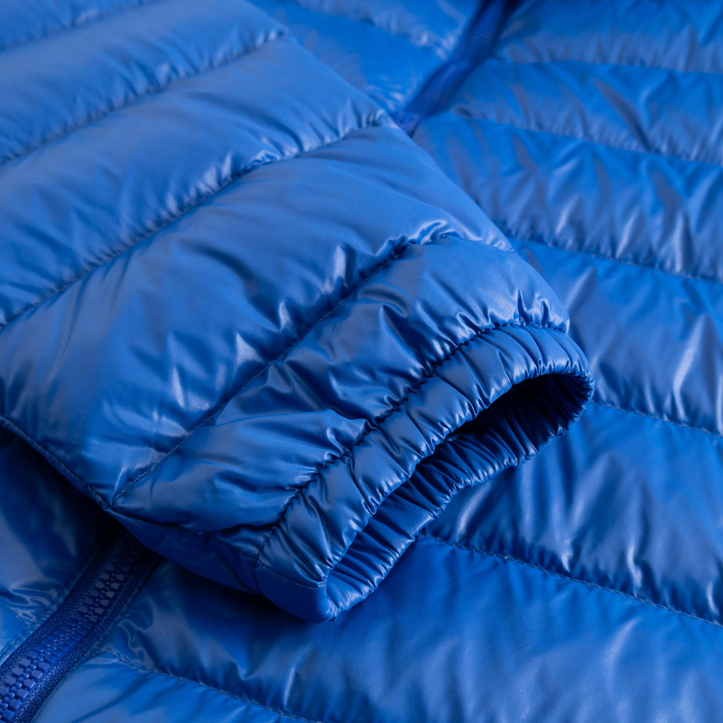 Woman's Keilir Hooded Down Jacket - Image 7