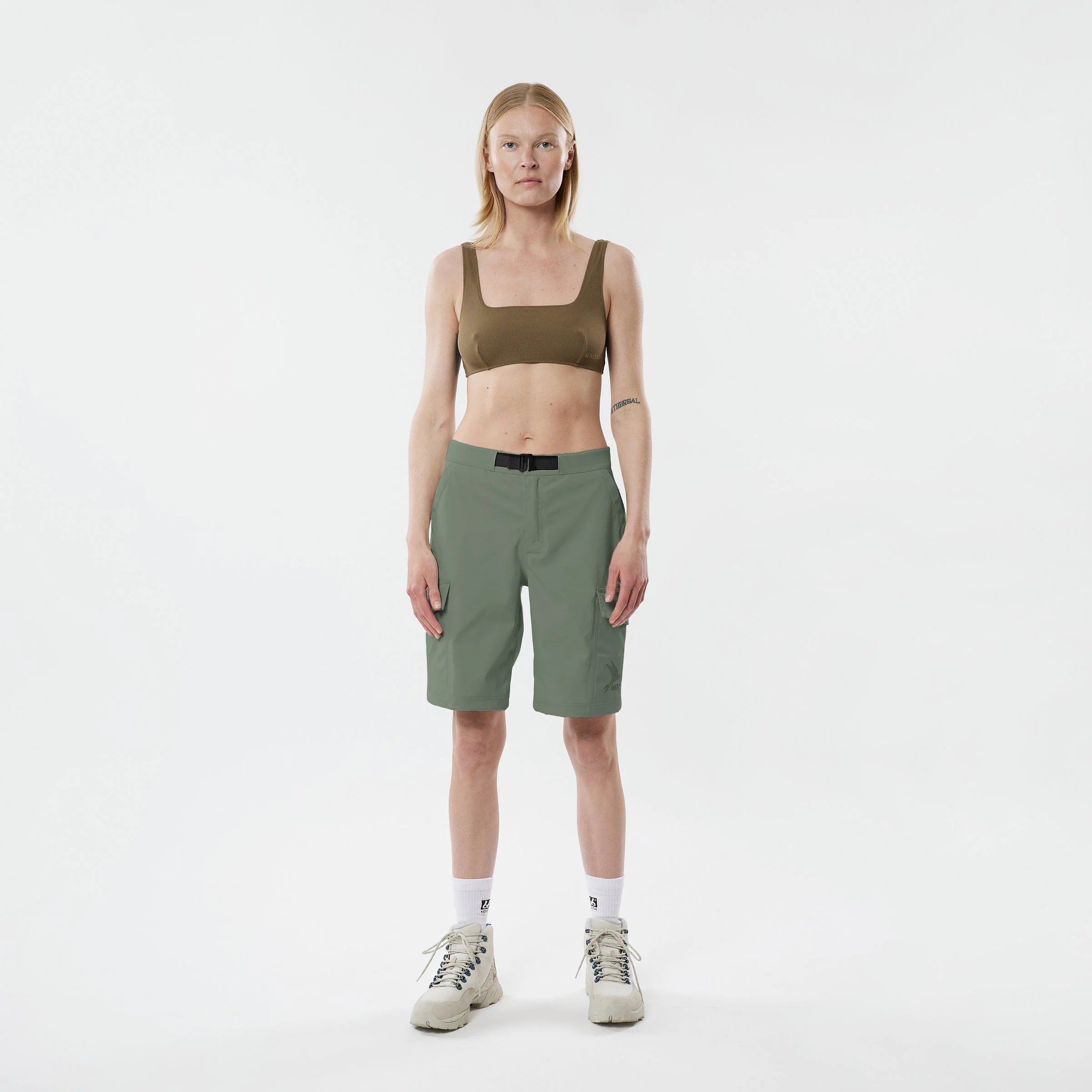 Women's Kría Shell Cargo Shorts - Image 5