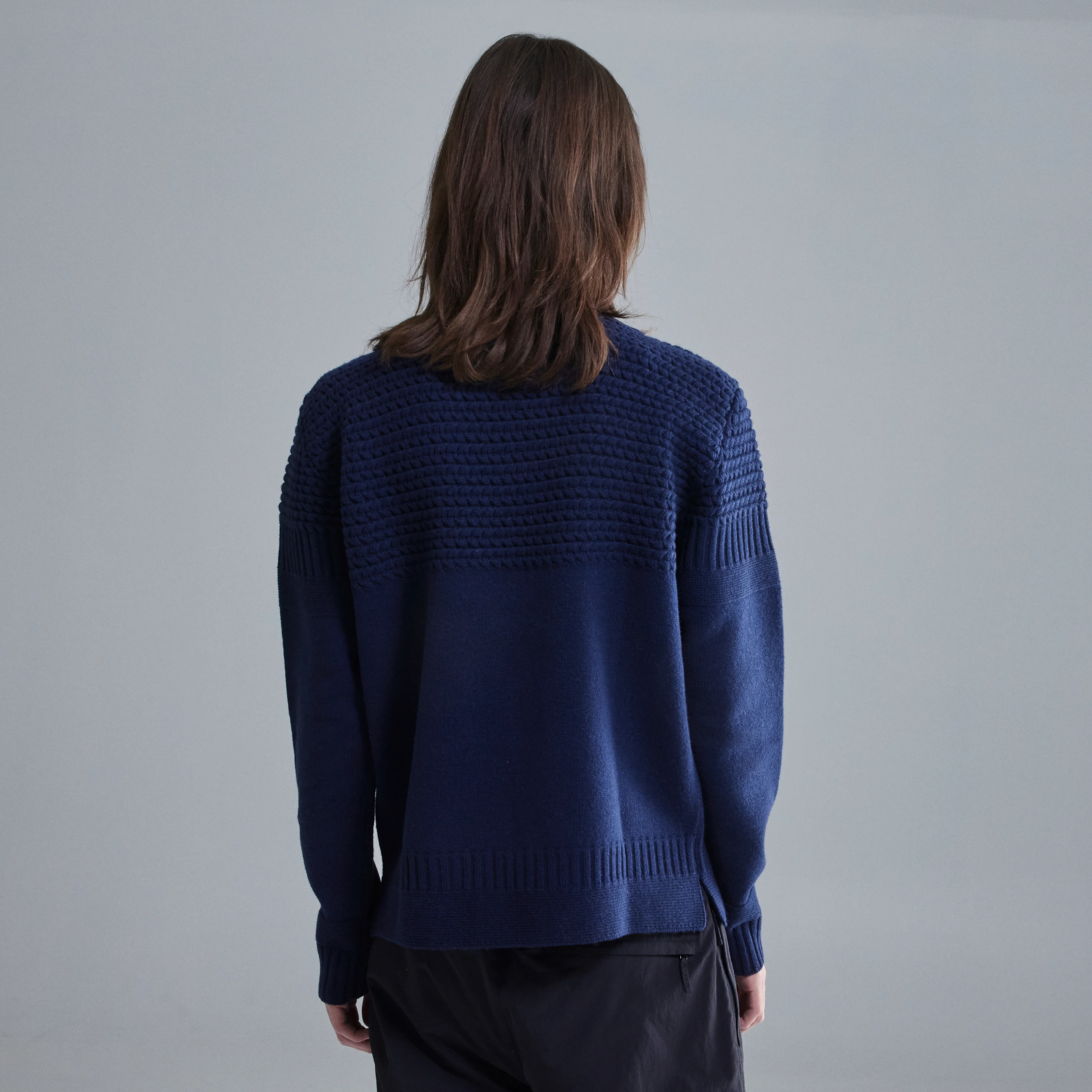 Skipholt Sweater - Image 4
