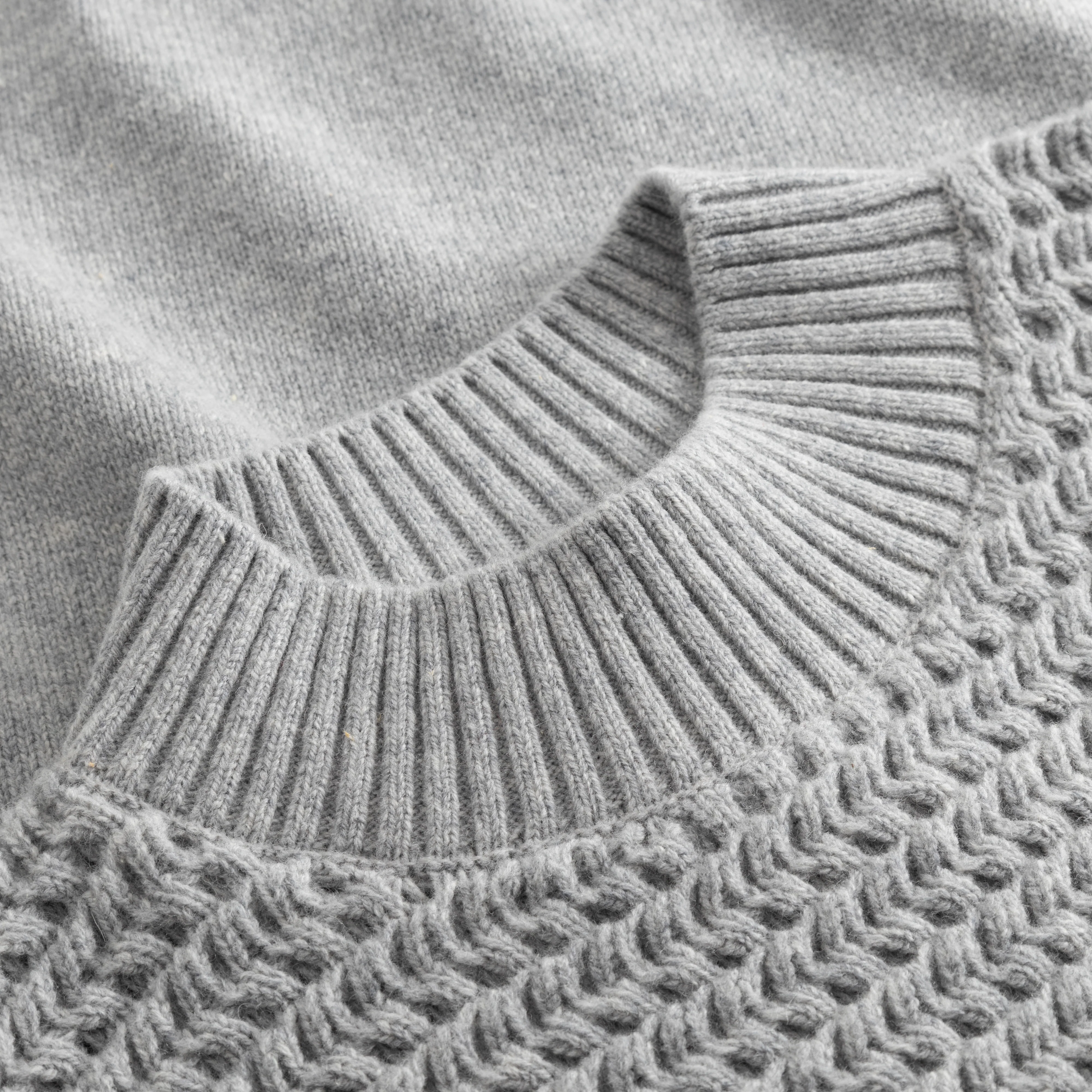 Skipholt Sweater - Image 3