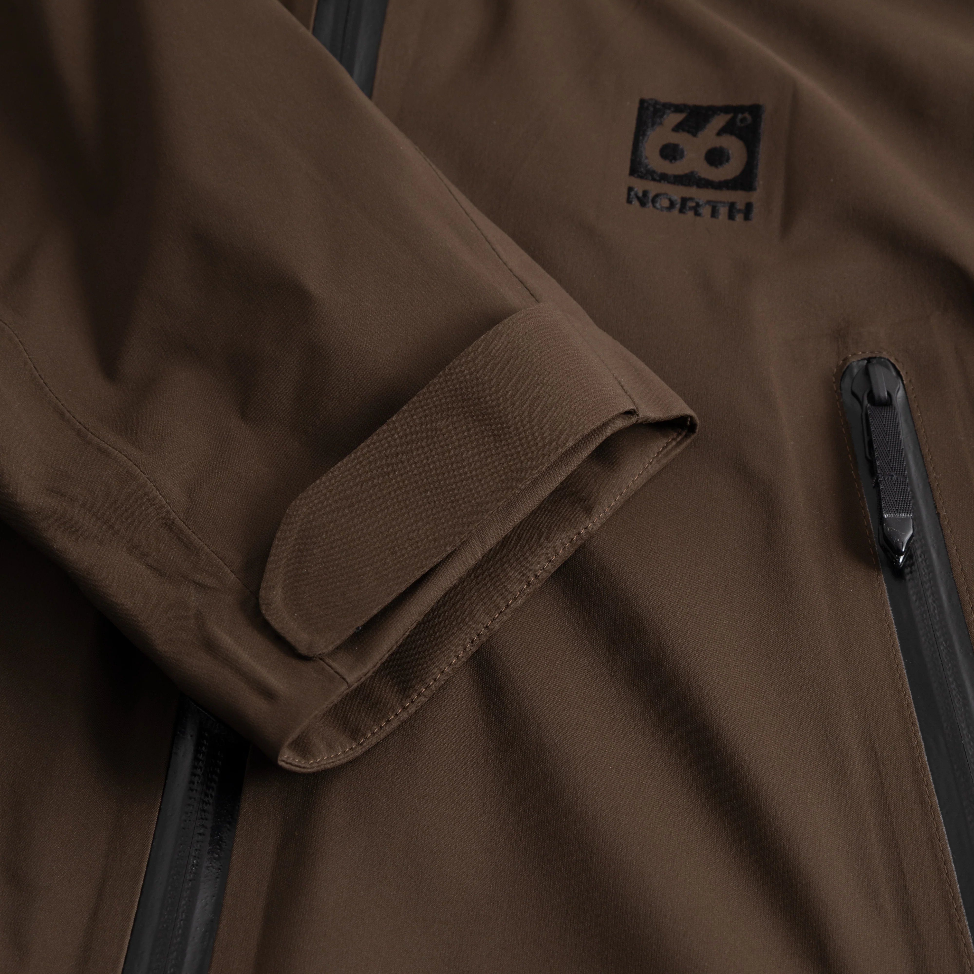 Women's Snæfell Shell Jacket - Image 11