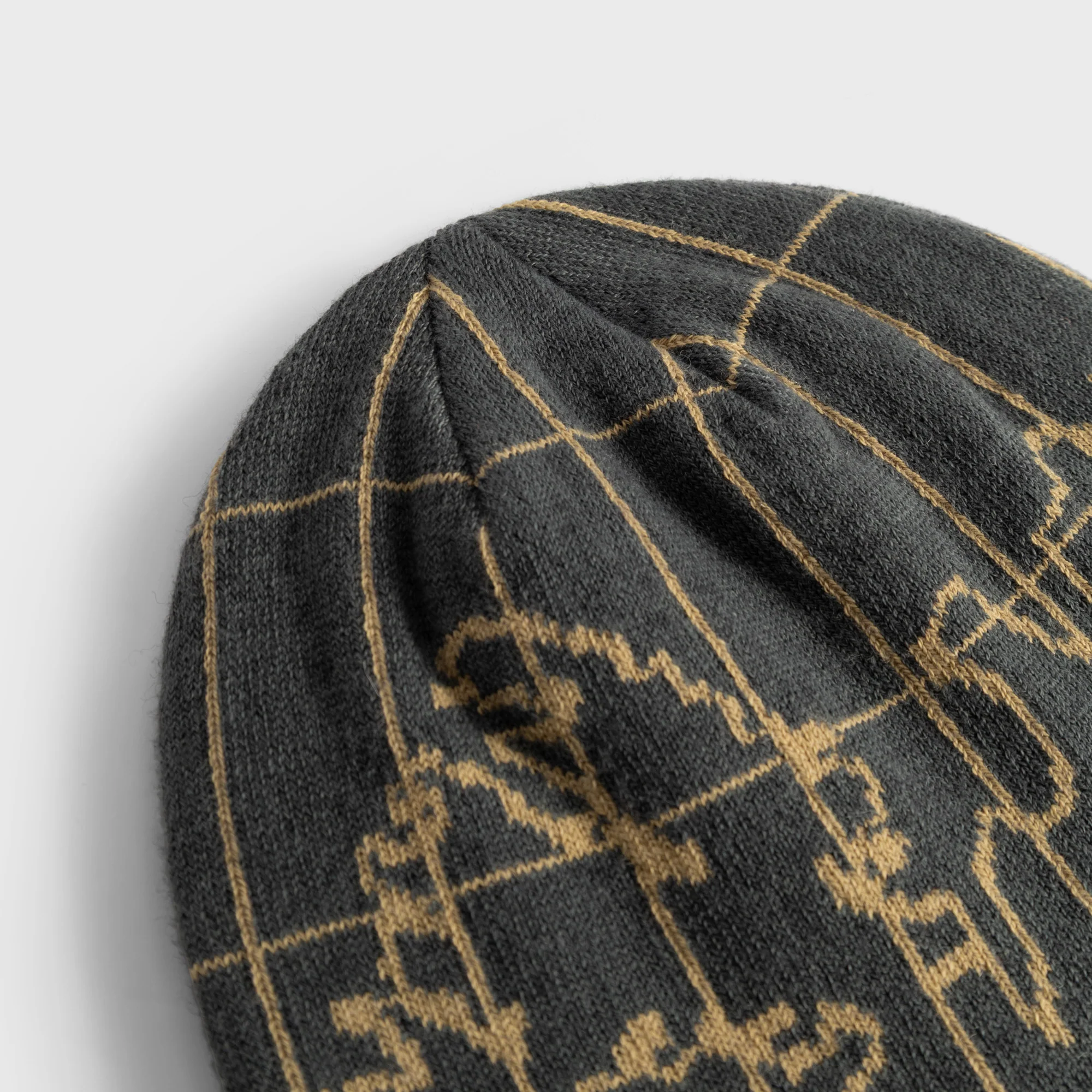 Suðureyri Beanie - Image 4
