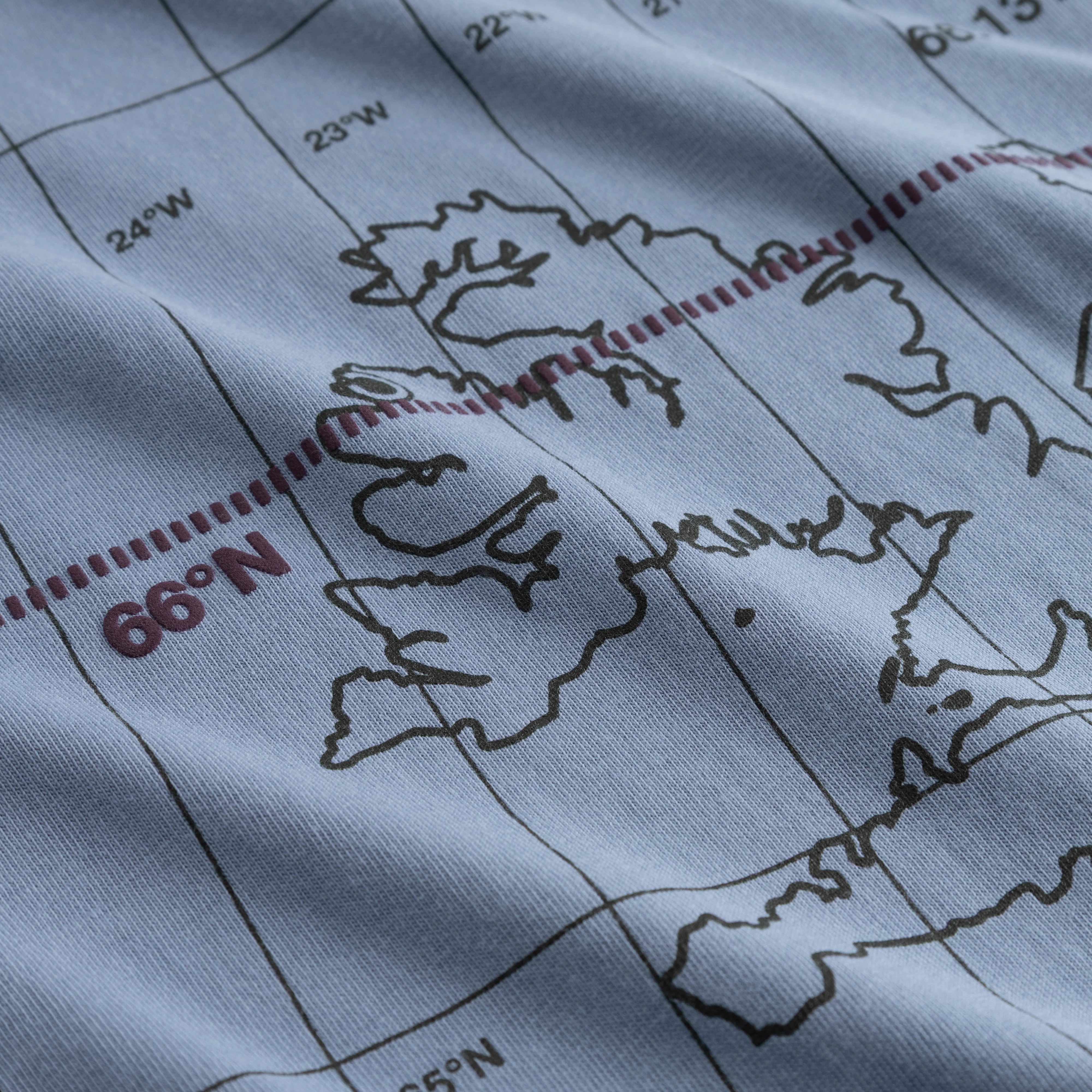 Suðureyri T-Shirt - Image 5