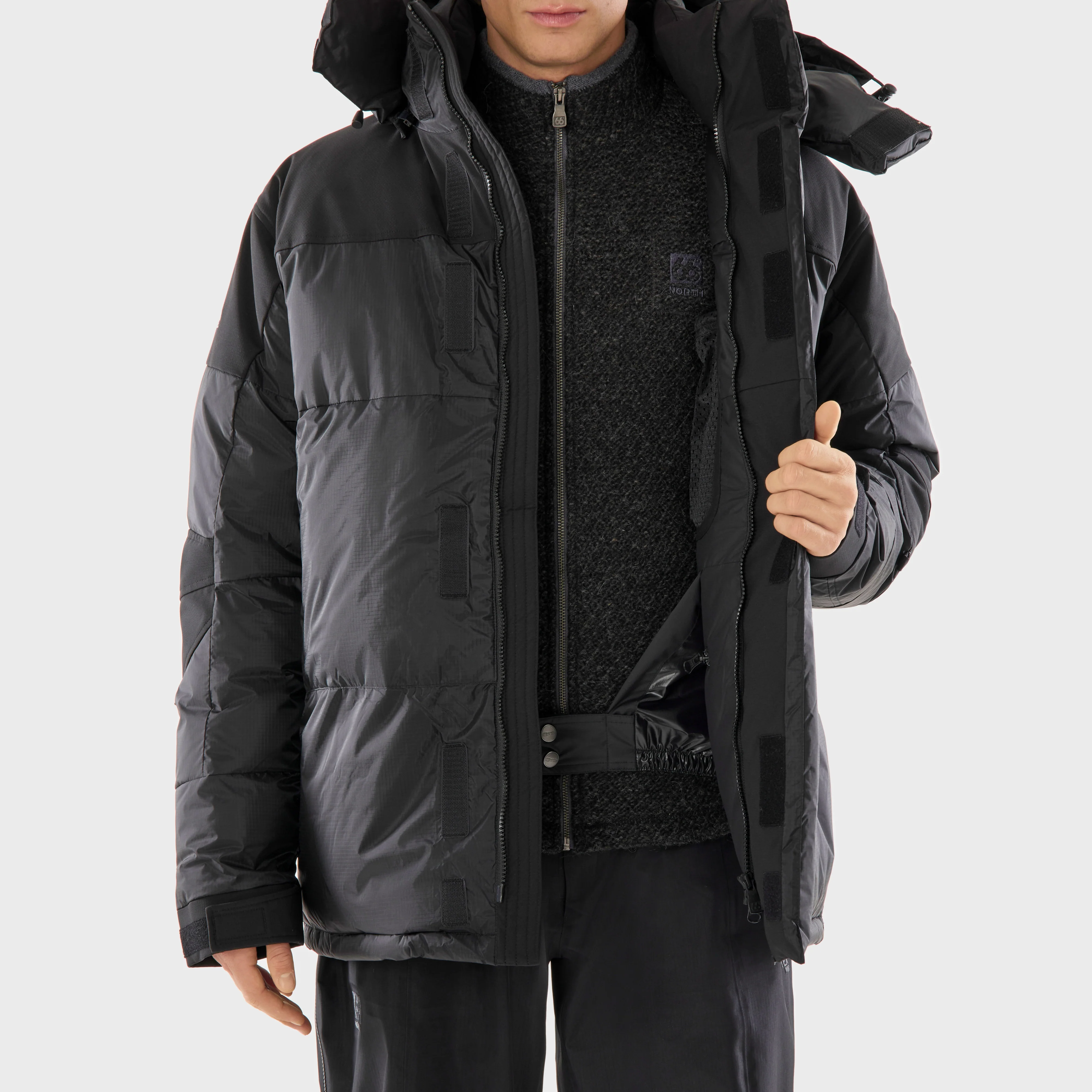 Tindur Down Jacket - Image 10