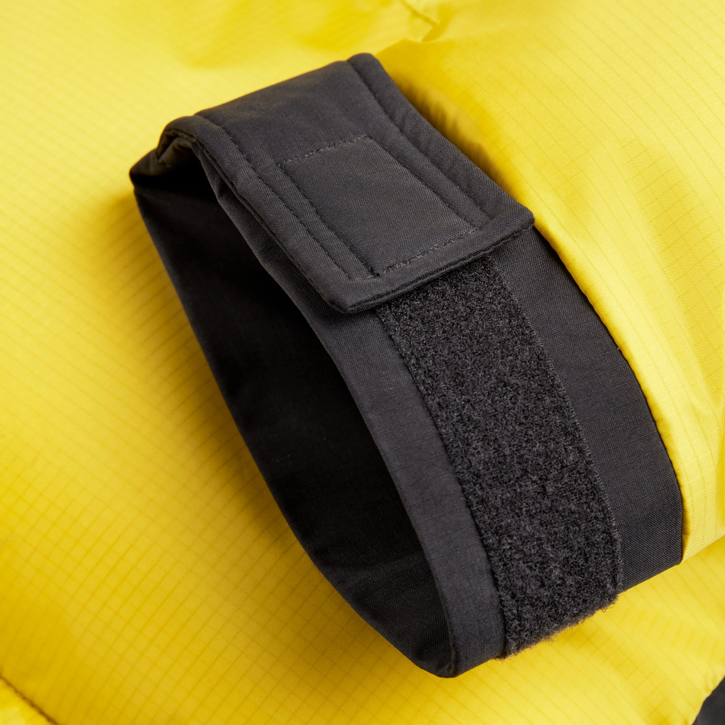 Tindur Gore Down Jacket - Image 3