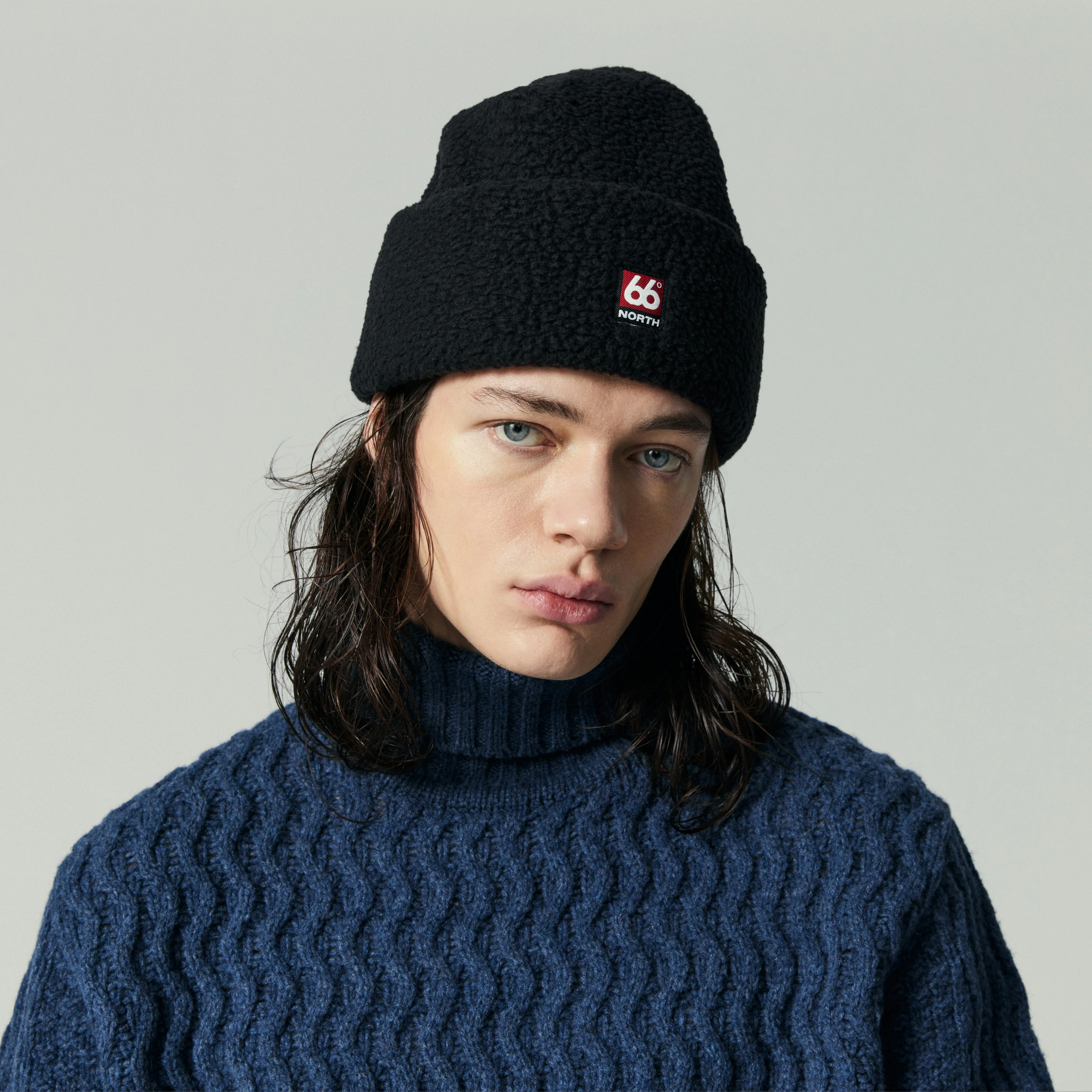 Tindur Shearling Beanie - Image 2