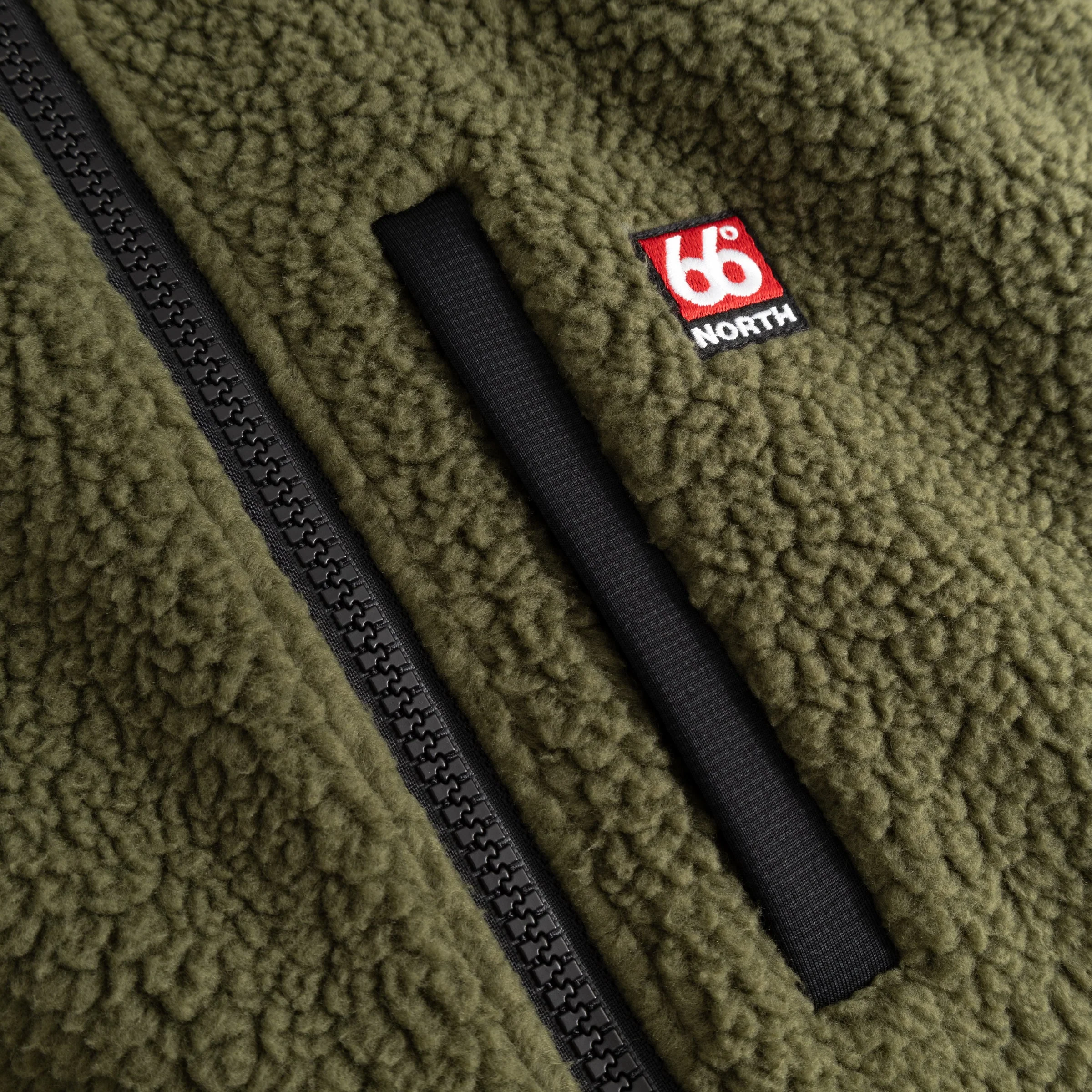 Tindur Shearling Vest - Image 9
