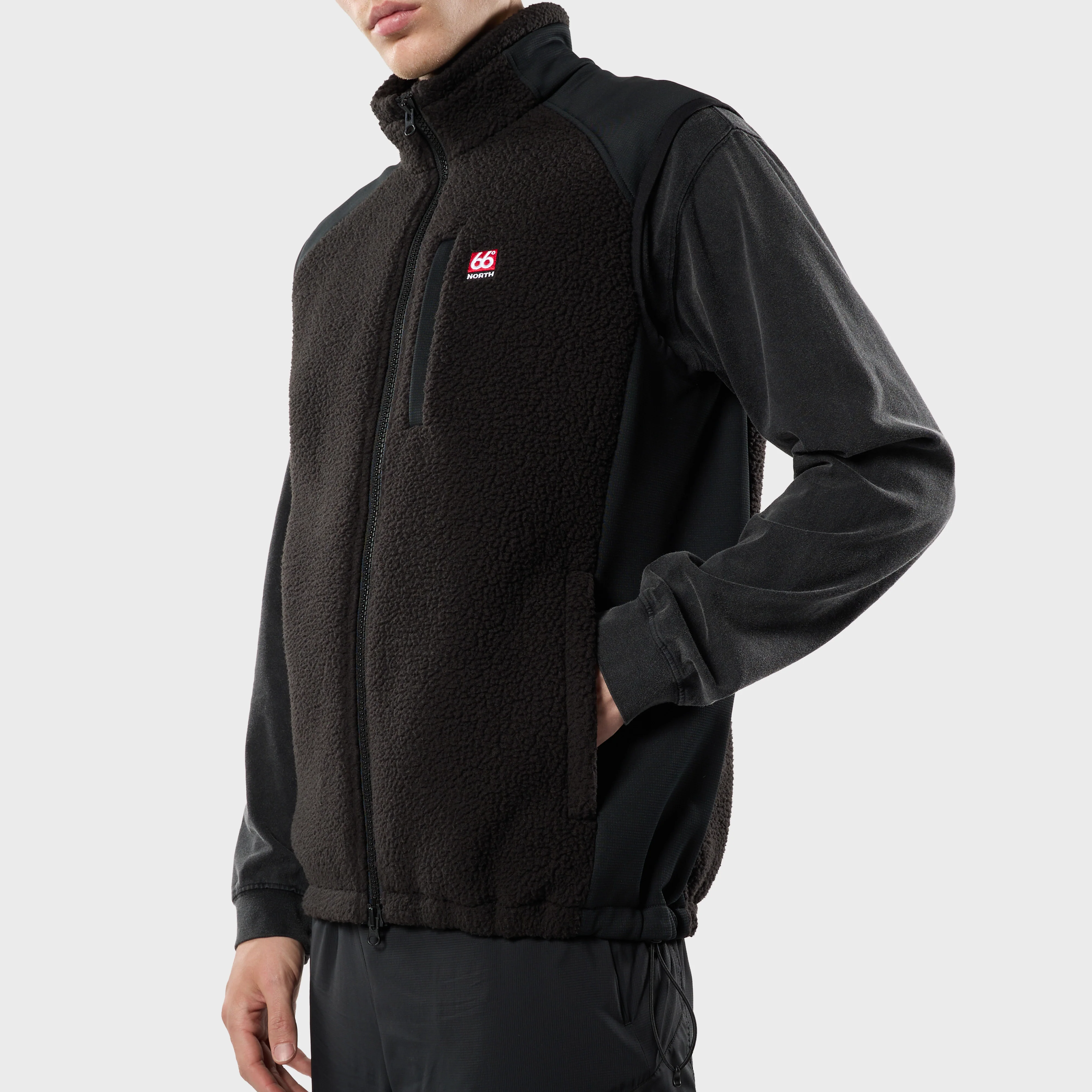 Tindur Shearling Vest - Image 10