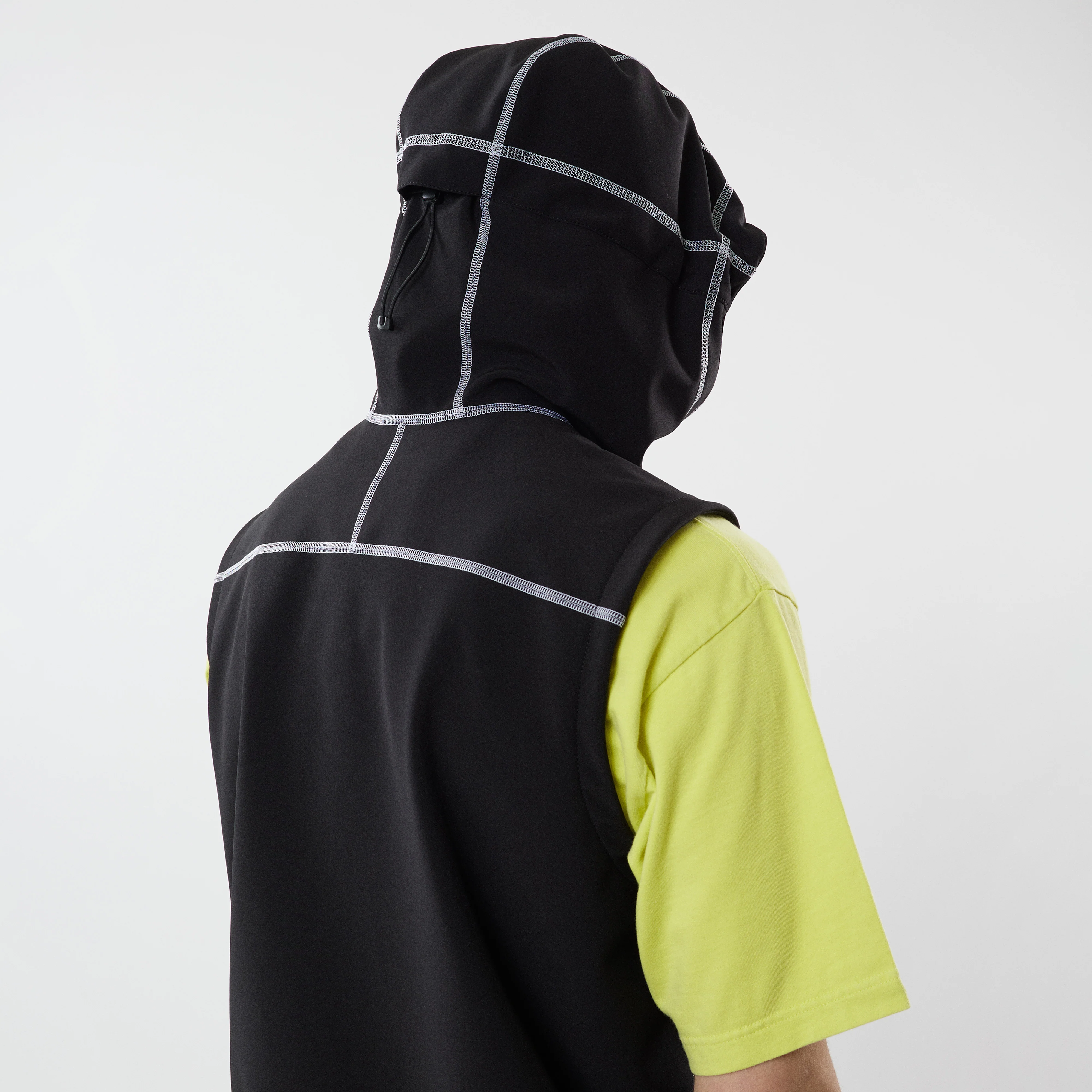 Vatnajökull Softshell Vest - Image 8