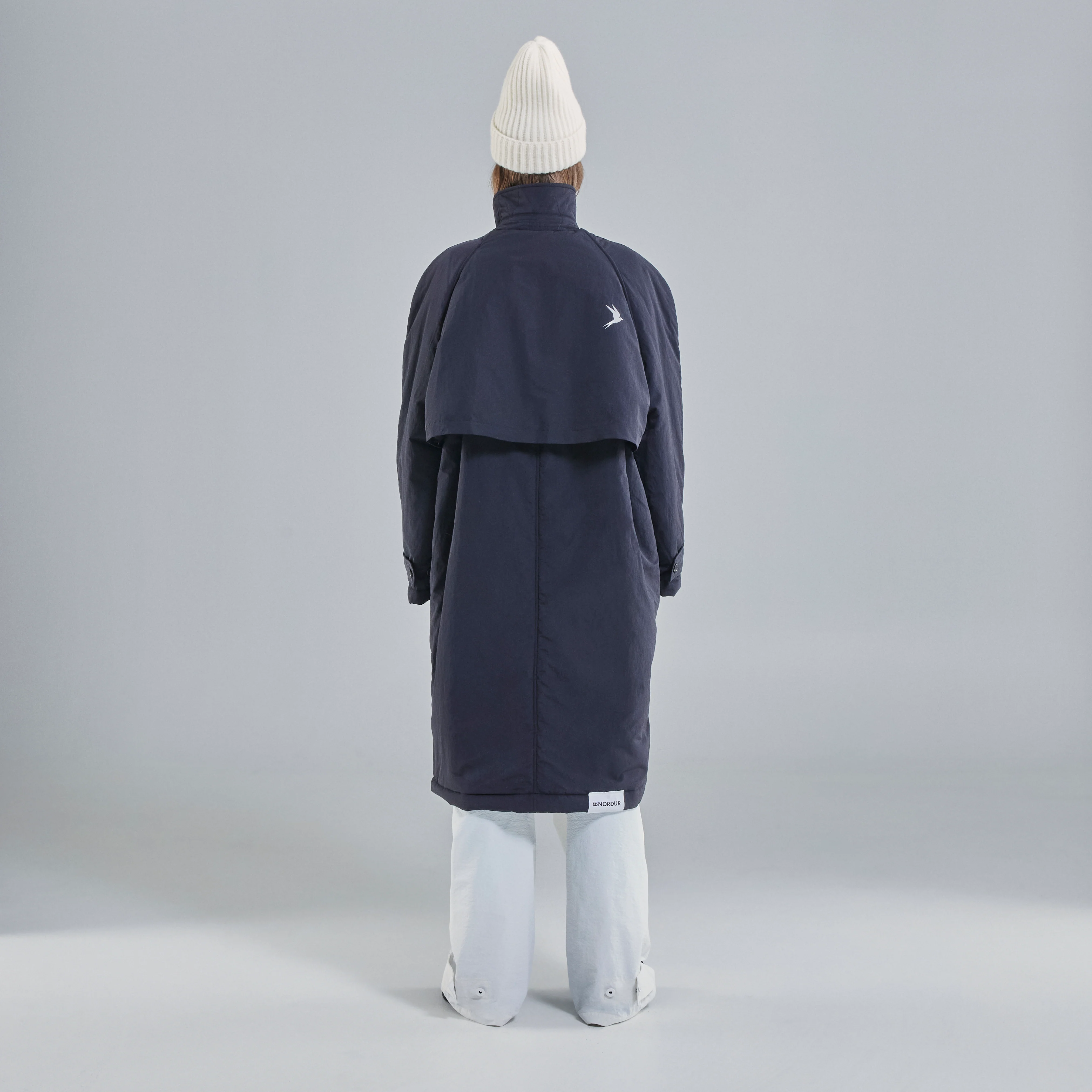 Vatnsmýri Coat - Image 14