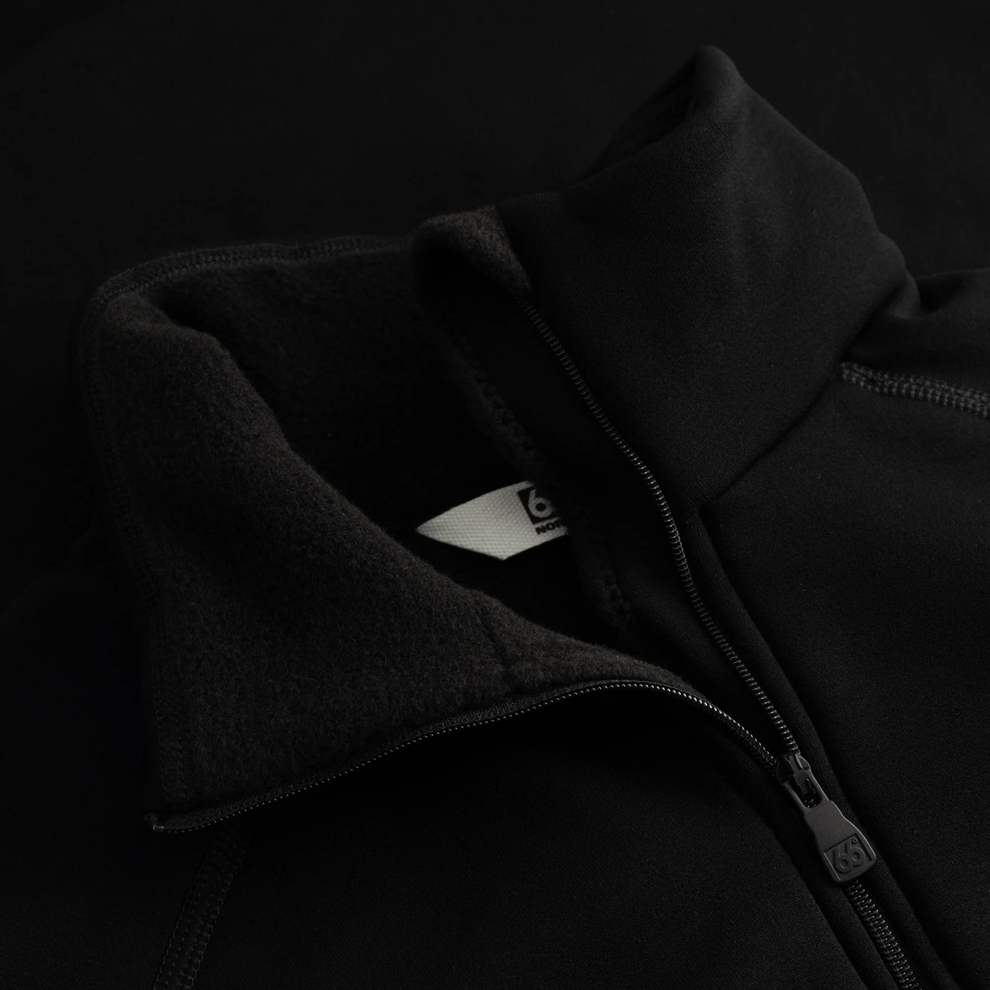 Women's Vík Zip Neck - Image 5
